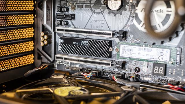 『ssd』最香的NVMe SSD，3500mb/s读取性能，比三星便宜大几百