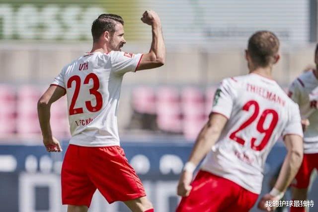 德甲@从0-2到2-2！德甲又1疯狂进球大战 16年神奇纪录就此诞生