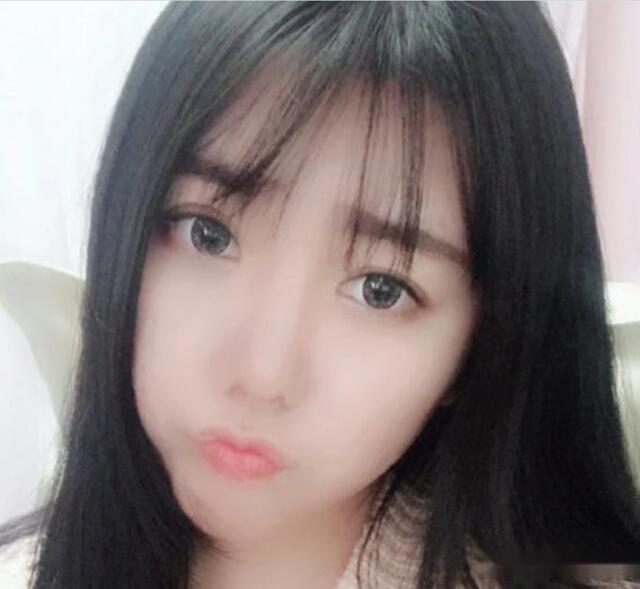 一条小团团|第二个乔碧萝？斗鱼一姐小团团直播翻车，身材严重变形