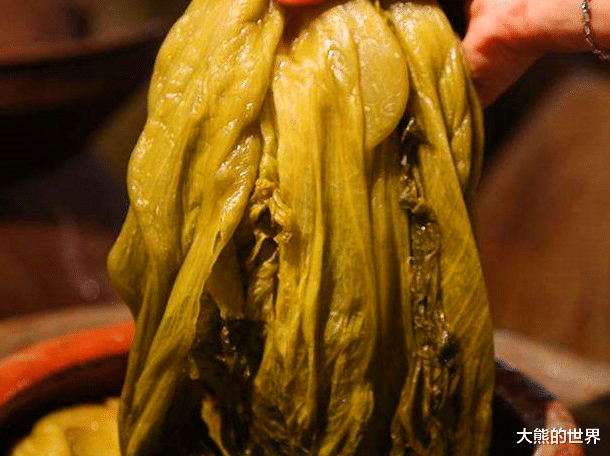 酸菜|腌酸菜，放盐是大错！教你老方法，3天就腌好，1年不坏，比买的香