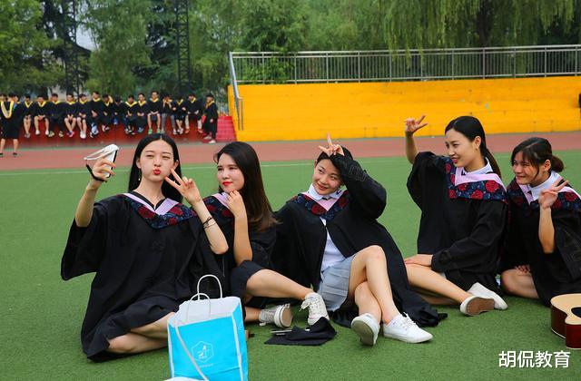 【湖南】每年有大量二本录取分超一本线,考生分多人傻?其实他们很聪明!