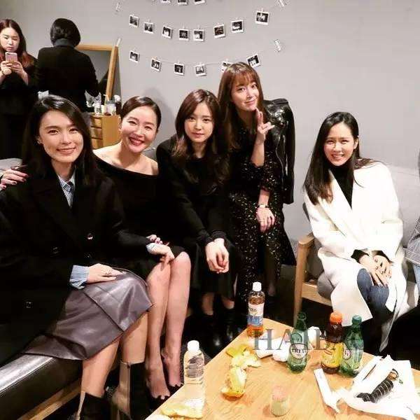 「孙艺珍」玄彬孙艺珍同框在即，宋慧乔旧爱有望为两位颁奖，谁最尴尬？