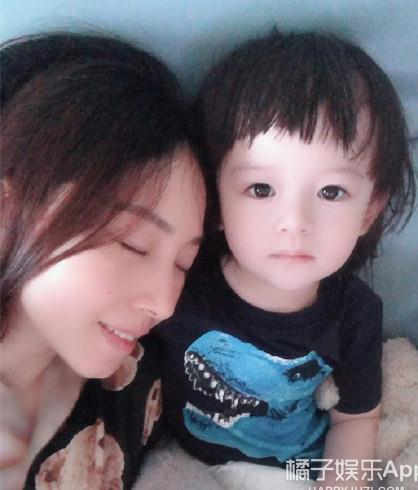 樊少皇|樊少皇女儿被误认成小男孩，妈妈基因太优秀，星二代颜值巅峰吧？
