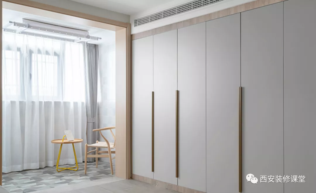 榻榻米|90㎡两室客厅无窗，主卧榻榻米，这操作够胆