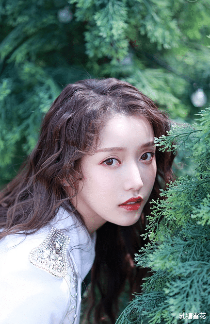 「刘些宁」刘些宁直播称门面担当姜贞羽即将恢复，或参加决赛，粉丝太贴心