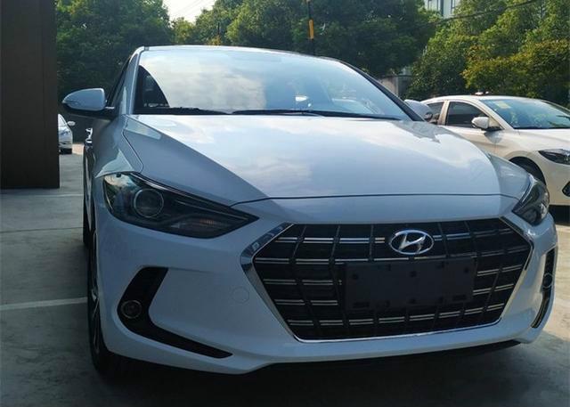 领动|又一合资“大跳水”!10.98万下探至8.78万,油耗5.1,比帝豪耐造