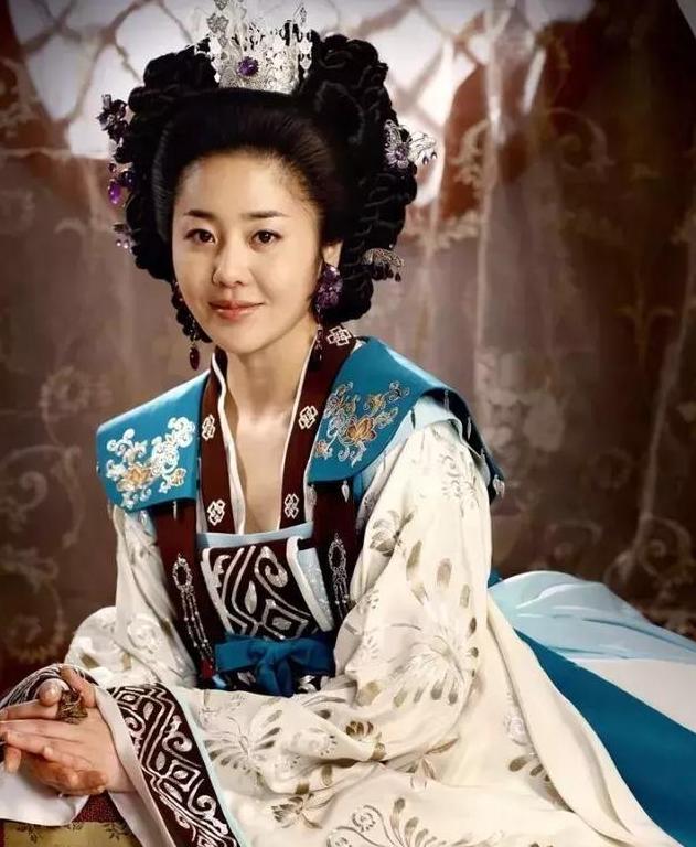 高贤贞|因为长得美嫁入豪门，离婚后获15亿分手费，如今身价300亿