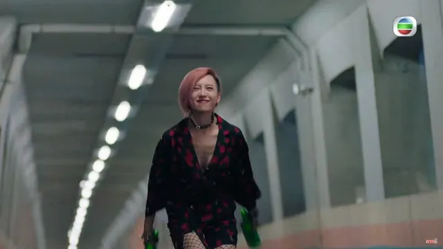 [杀手]TVB新剧《杀手》首播！题材新颖超强阵容，两大视帝联手斗戏！