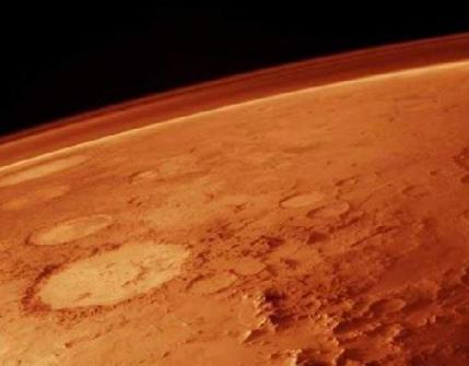 火星|“人形生物”依靠着岩石，“攻击”探测器，火星存在外星生物吗？