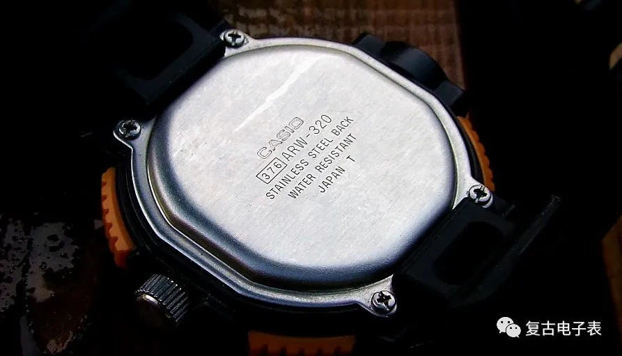 |低调朴实的塑料壳下隐藏一颗不羁的心——CASIO ARW320