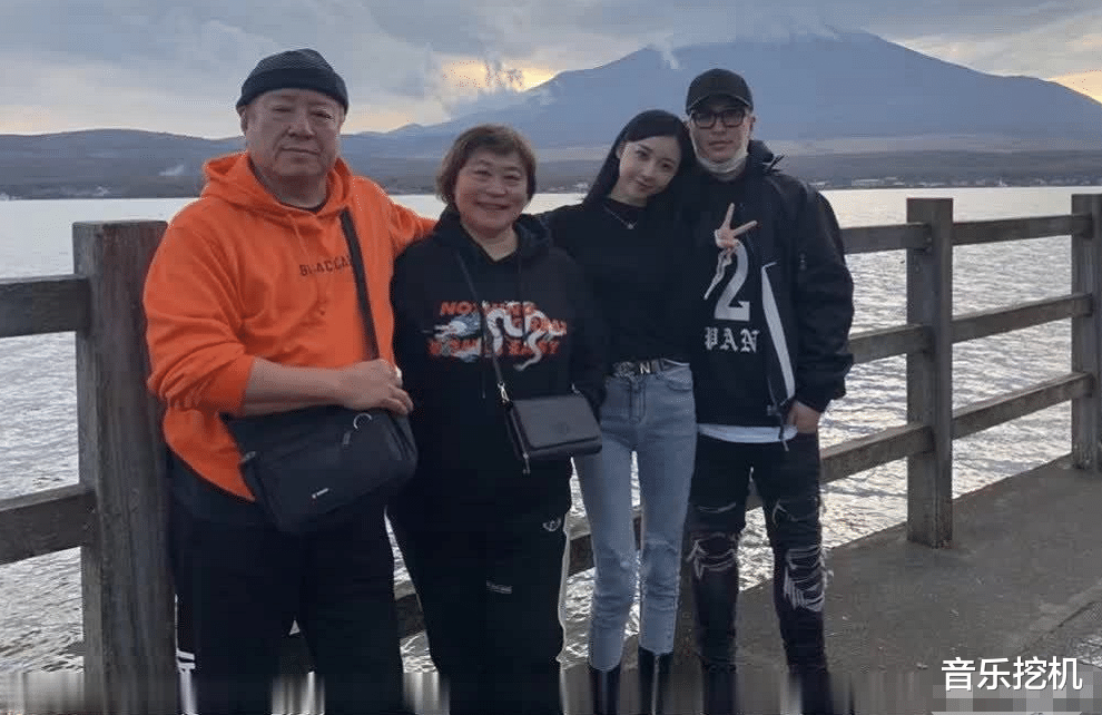 潘玮柏|潘玮柏老婆再曝猛料！“撒谎成性”被扒出？网友直呼：毁三观！