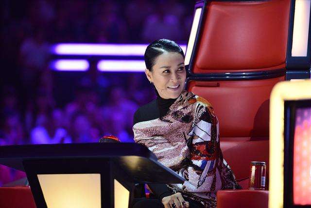 李宇春|《好声音》导师人员确定，李宇春接棒那英，将成为第3位女导师？