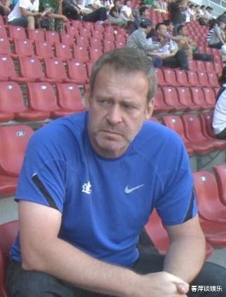 王楠:永久世界纪录!世界冠军投104.8米,差点打中观众田联无奈改规则