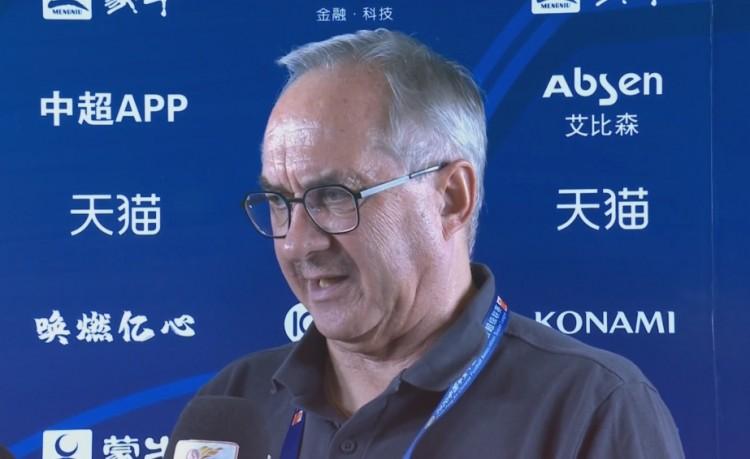 科曼|科曼采访：指出巴萨两大缺点，同时为梅西离开做准备