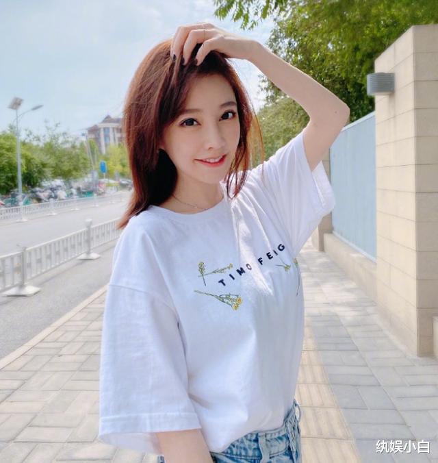 冯提莫|冯提莫音乐天赋被业界肯定，新歌上线反响不凡，颜值实力也可兼得