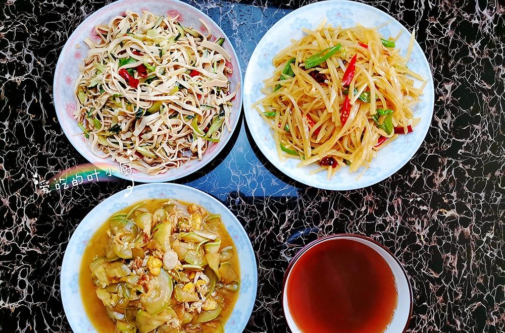 易胖体质@晒晒易胖体质的晚餐，顿顿没有肉，简单又实惠，一周花不到100元