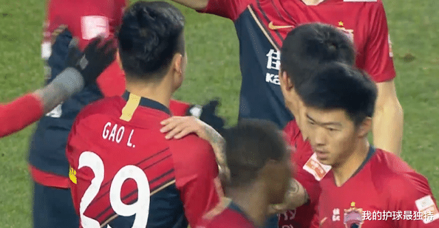 郜林|郜林再次爆发！中超土豪13分钟2球，总比分4-0，升班马崩盘