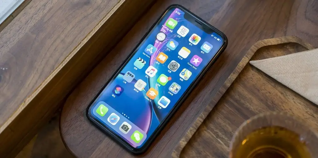 「mate20」华为含泪出手,Mate 20沦落至千元机,花粉表示很香