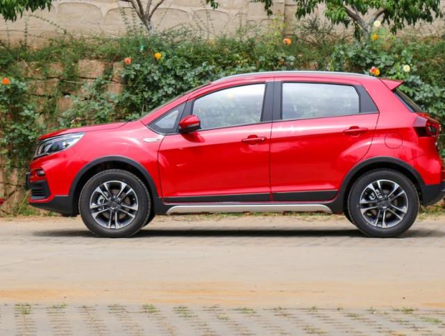 宝骏|三款适合年轻人的SUV，配置丰富，造型帅气，价格都在6万上下