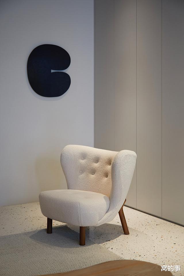 大门|他真有远见，给90㎡新家装满柜子，还能让房子透着精致的高级感