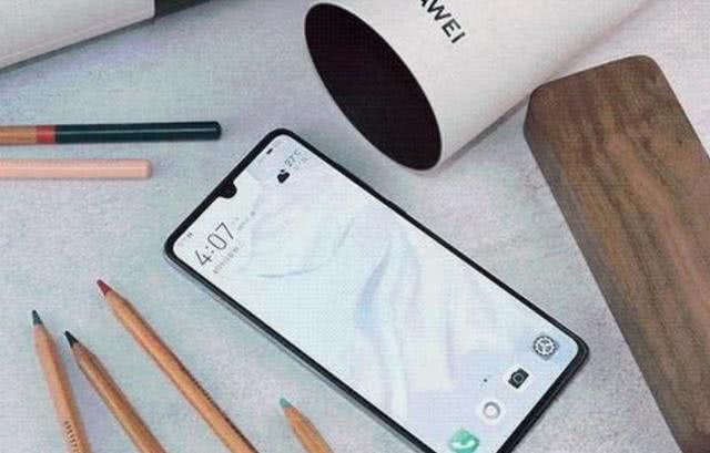 华为荣耀▲目前最值得入手的三款华为手机！根本抵抗不住，看看有你用的么？