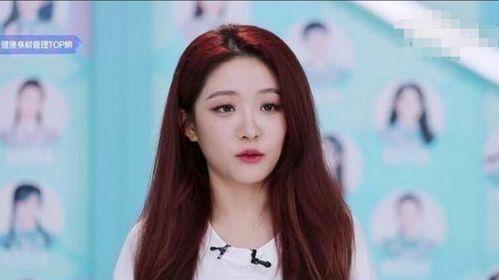 首映|《我和我的家乡》首映，女团献唱主题曲没喻言镜头，引起众多争议