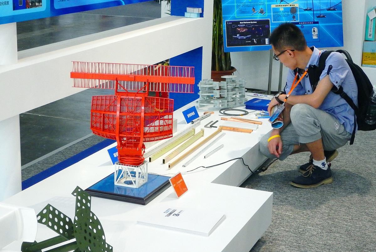 Java|电子信息科学与技术专业的本科生，该学习Java还是Python