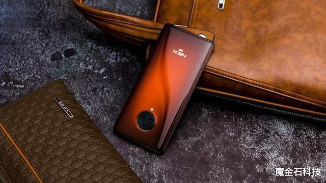 『华为荣耀』2020年上半年购机全攻略,28款5G手机大盘点