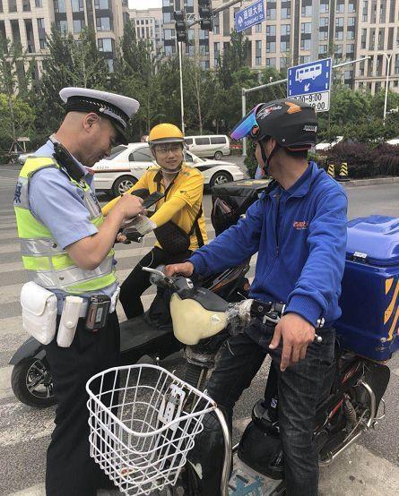 长安汽车|一盔一带刚落实,电动车两禁又来了,众多车主举双手表示认可