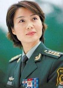 女保镖|中国第一美女保镖，武力值太强大，估计李连杰都过不上十招！