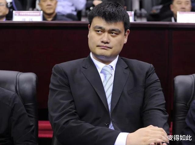 姚明|姚明身材发福从264斤增加至400斤！妻子：影响到我们的日常生活了