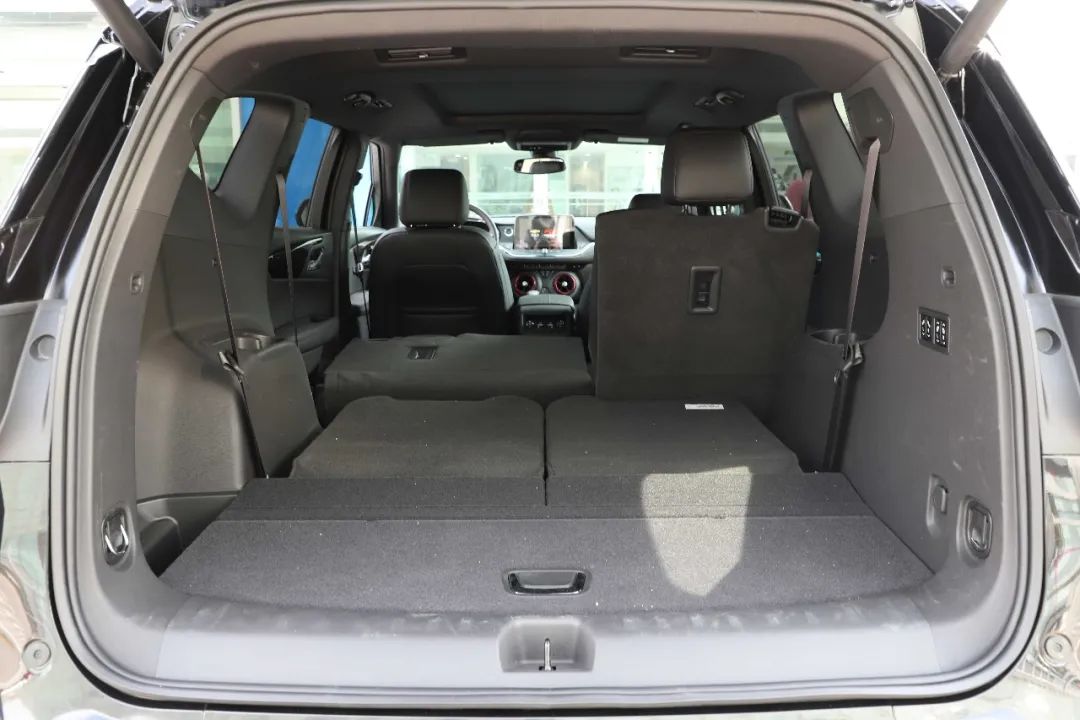 「SUV」挑战汉兰达能成功？这台大7座全新SUV有两把刷子