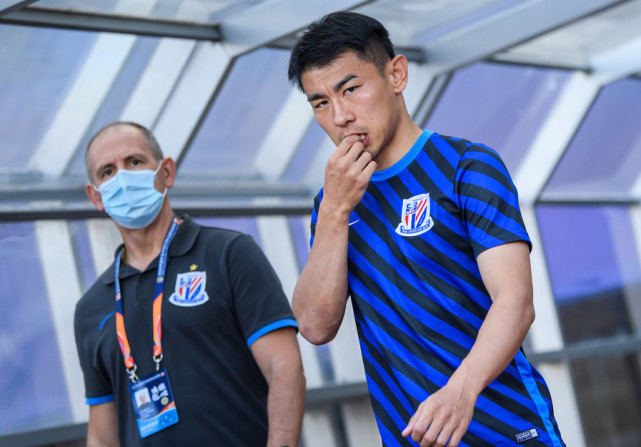 于汉超|恒大一张图让球迷泪奔！于汉超代表申花替补登场，卡纳瓦罗黯然转身