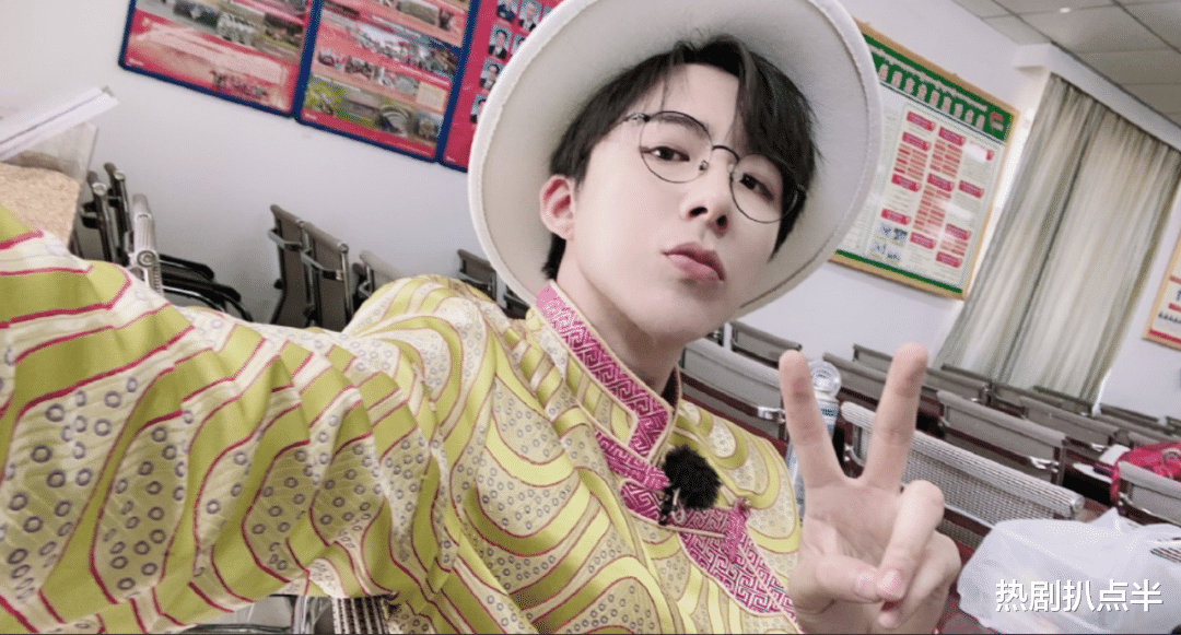 极限挑战|《极限挑战》摘雪莲真相来了!植物是真的,节目组造假也被揭露