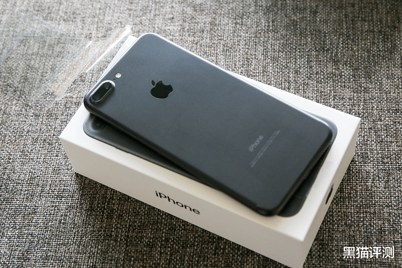 芯片|4年前的苹果A10处理器，相当于骁龙什么芯片？