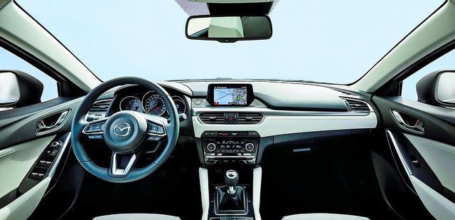 法拉第未来|马自达阿特兹：我都跌破15万了，为啥还是没人要