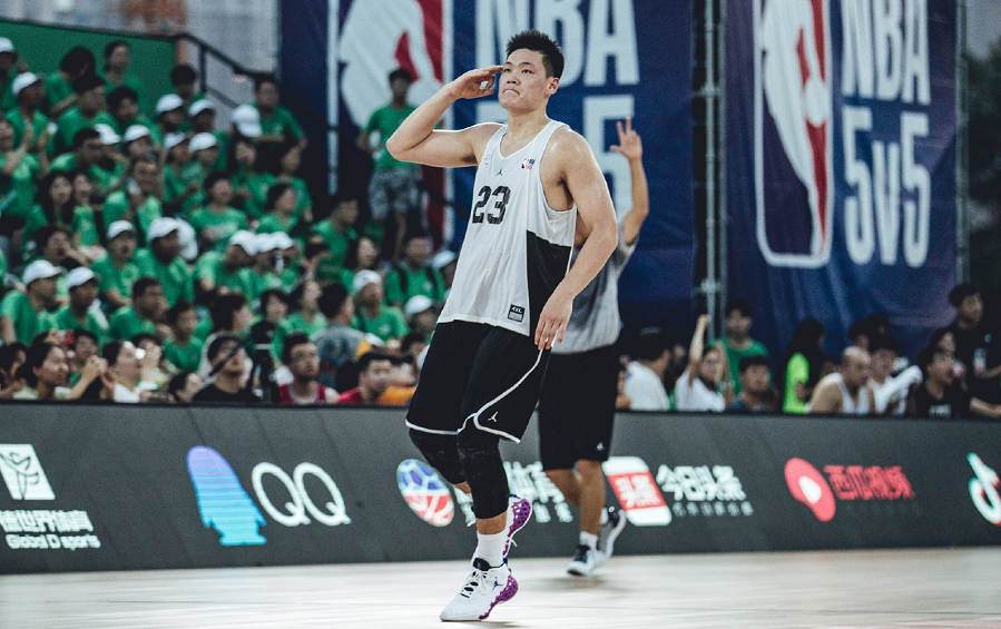 「张宁」2020状元大热张宁，在CBA无模板，绝命小钢炮自成一派！