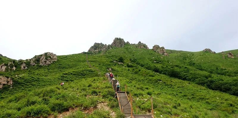 灵山|京城第一峰：要爬就爬最高的山