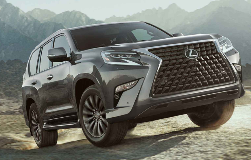 『雷克萨斯』从60万降到30.4万，2020款雷克萨斯打折到近半价，开它聚会很有面子