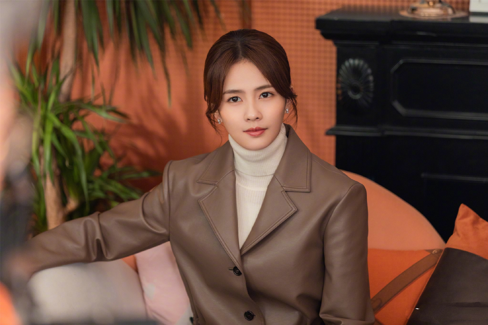 半是蜜糖半是伤|《半是蜜糖半是伤》昨晚惊喜开播，第一集就这么甜的吗？