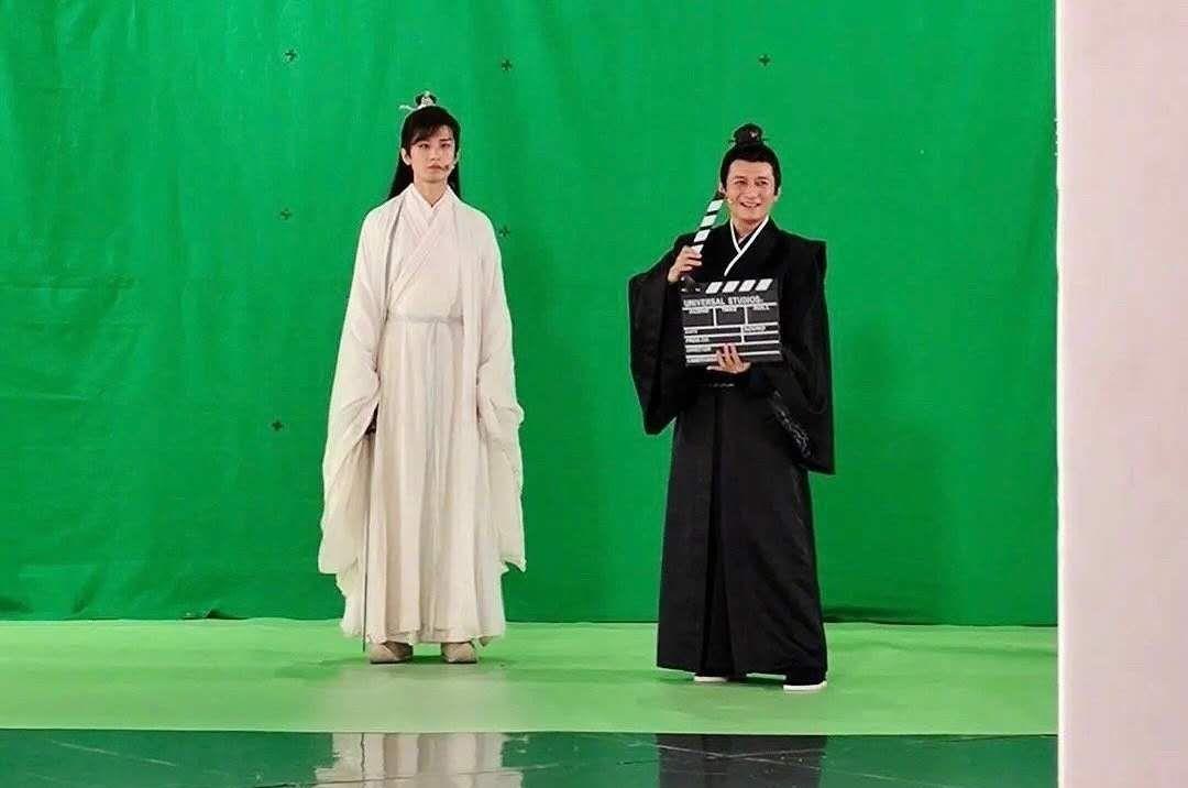 赵露思|成毅与赵露思合体录制《快乐大本营》，司凤与陈芊芊演起了对手戏