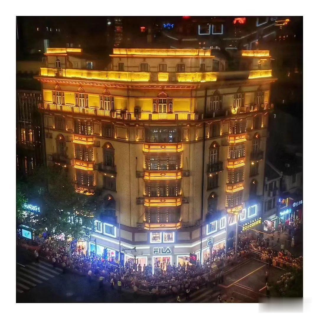 设计师|淮海·壹佰廿｜潮玩淮海——FILA旗舰店