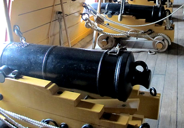 火炮@改变火炮的燧发结构，鸦片战争清军曾吃大亏，它让火炮更精准高效