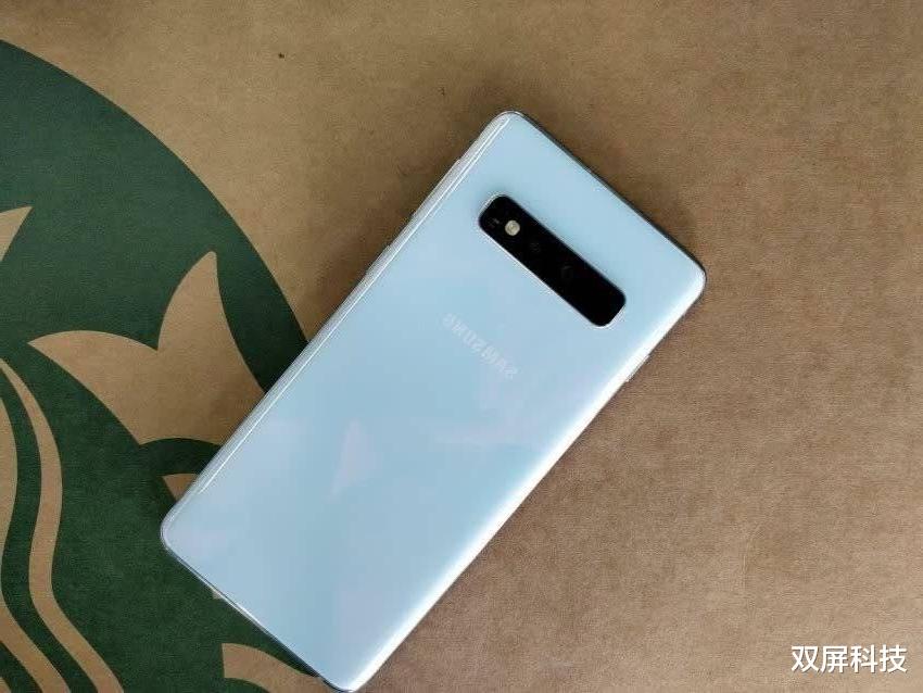 [iphone11]从5999跌至3499，三星旗舰机+曲面屏，还买什么iPhone11？