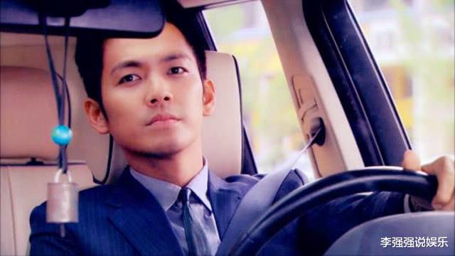 「潘粤明」国产剧中的5个霸道总裁,前4个都是演戏,唯独他真的身价60亿