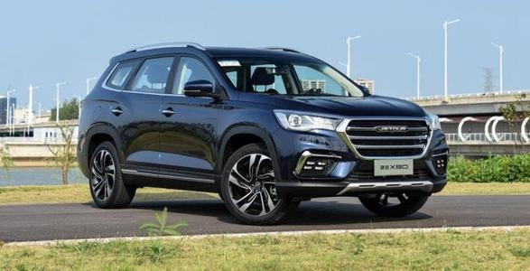 奇瑞瑞虎@不谈价格，瑞虎八驾驶感受，质感方面跟CRV，途观L等差多少？