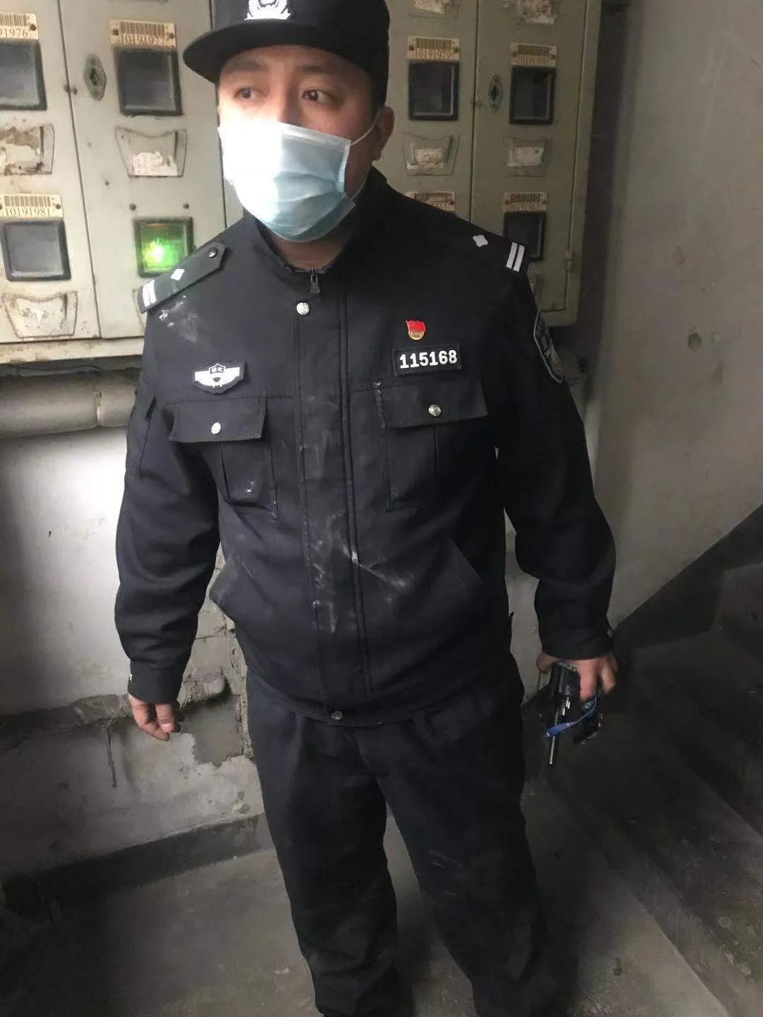 平安上城 【你好，警察节】上城公安用两则警事提醒您：冬季老年人易发疾病，市民需要多注意