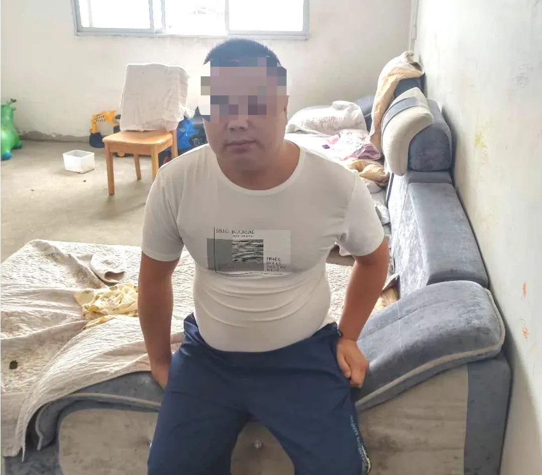 浙江法制报|离婚两年后，义乌一男子意外收到前妻柔情微信，结果……