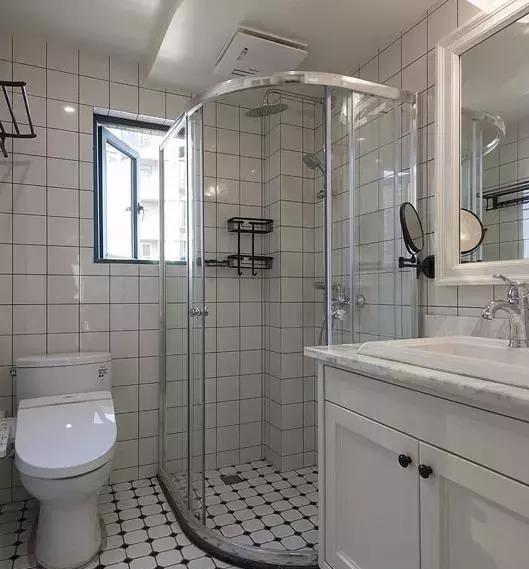 []16万搞定128㎡小四居装修，全屋不做造型，定制书房真漂亮！