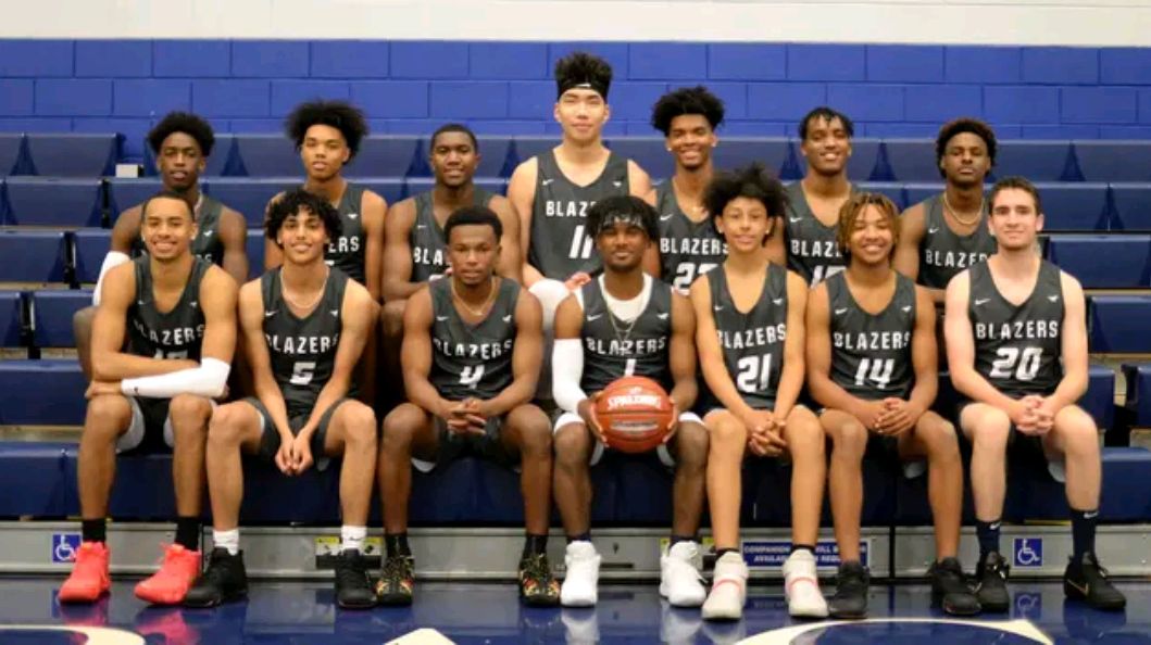 「勒布朗·詹姆斯」潜力无限！中国男篮天才入选国青，曾被詹姆斯表扬，他成易建联新接班人！